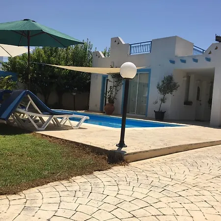 Villa Philippos - 3 *