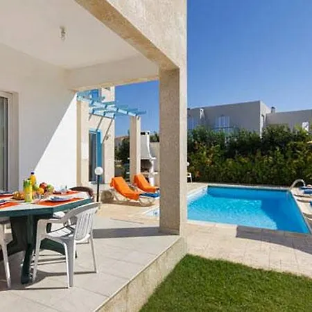 Villa Philippos - 3 *